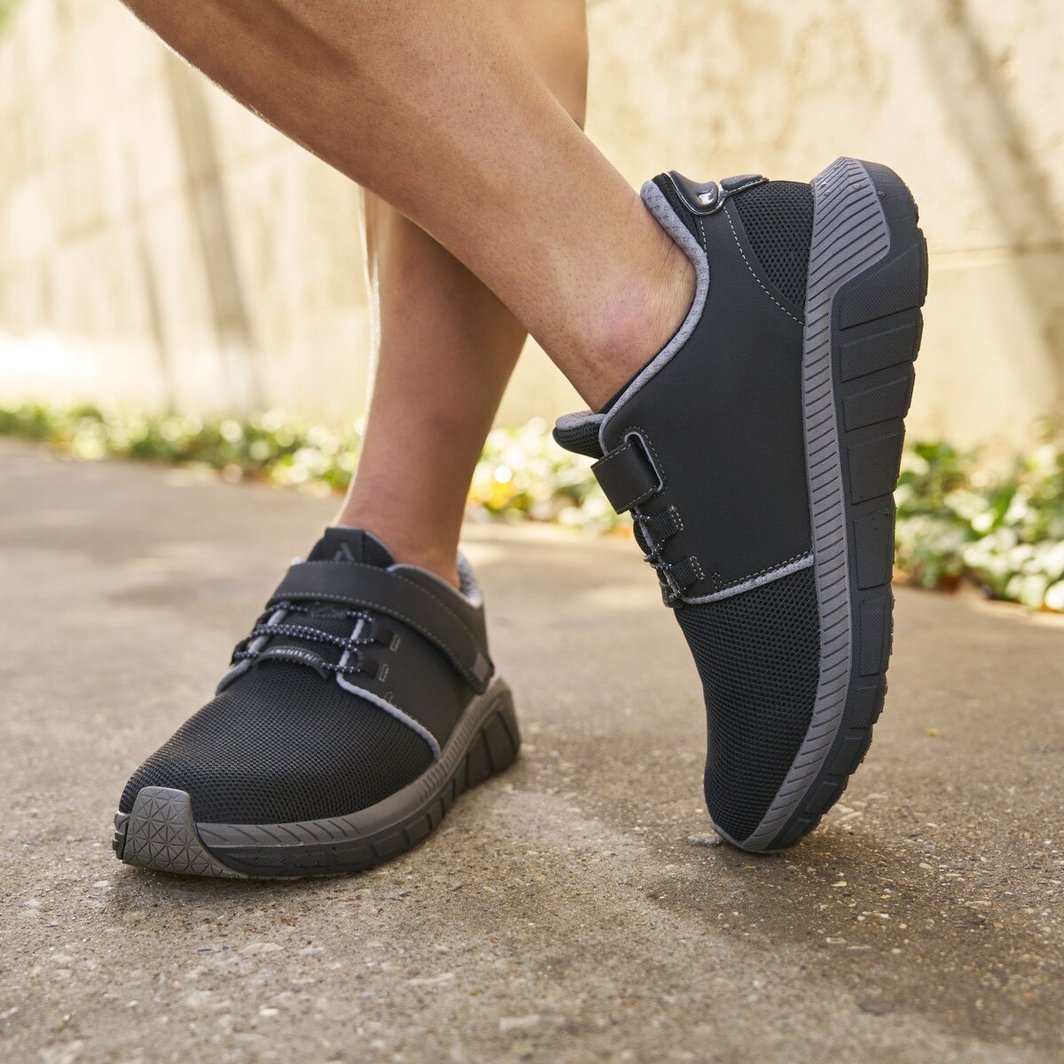 No. 46 Men's Sport Jogger w/ Heel Assist